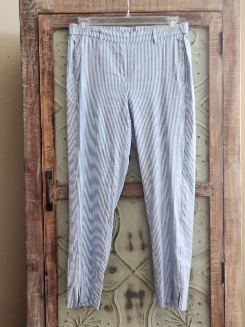 J. Jill Linen Stretch Blue/White Pinstripe Straight Leg Flat Front Pant | M Tall